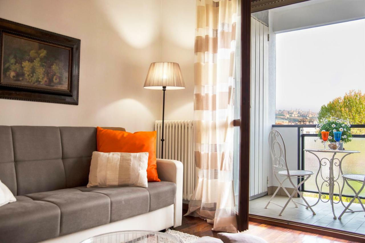 Chic Panoramic Apartment Bergamo Exterior photo